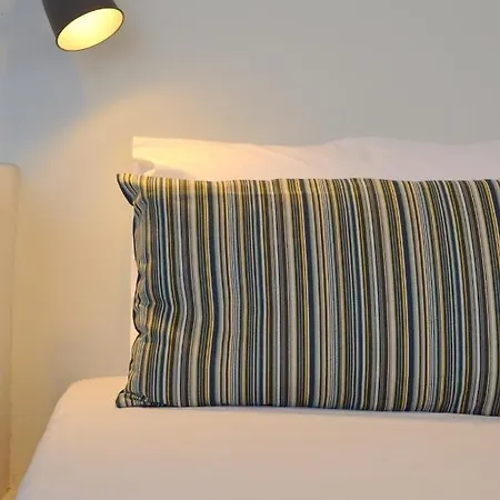 Tsakonas Plakes Apartment Plaka (Milos)