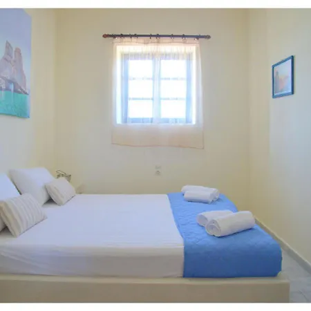 Tsakonas Plakes Apartment